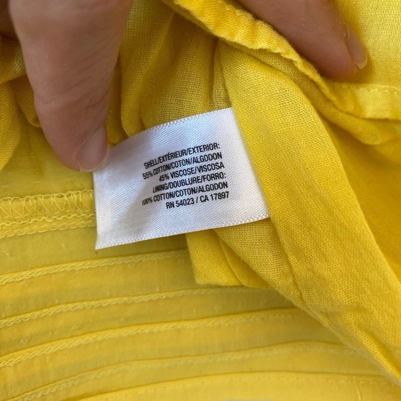 OLD NAVY ANNA BANANA CAMI EMBROIDERED YELLOW TANK - Picture 3 of 7